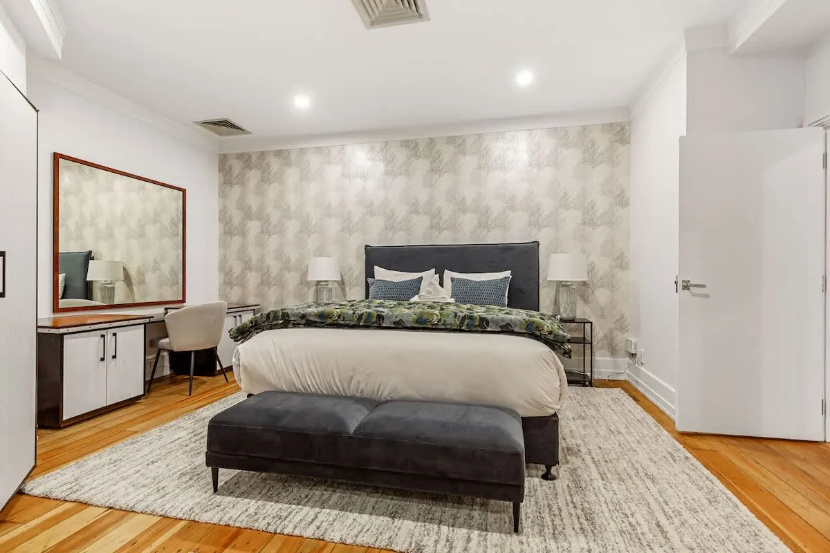 Trendy Executive Apartment, Charming 1br Auckland - Digital Nomad Setup & Dedicated Home Office #2