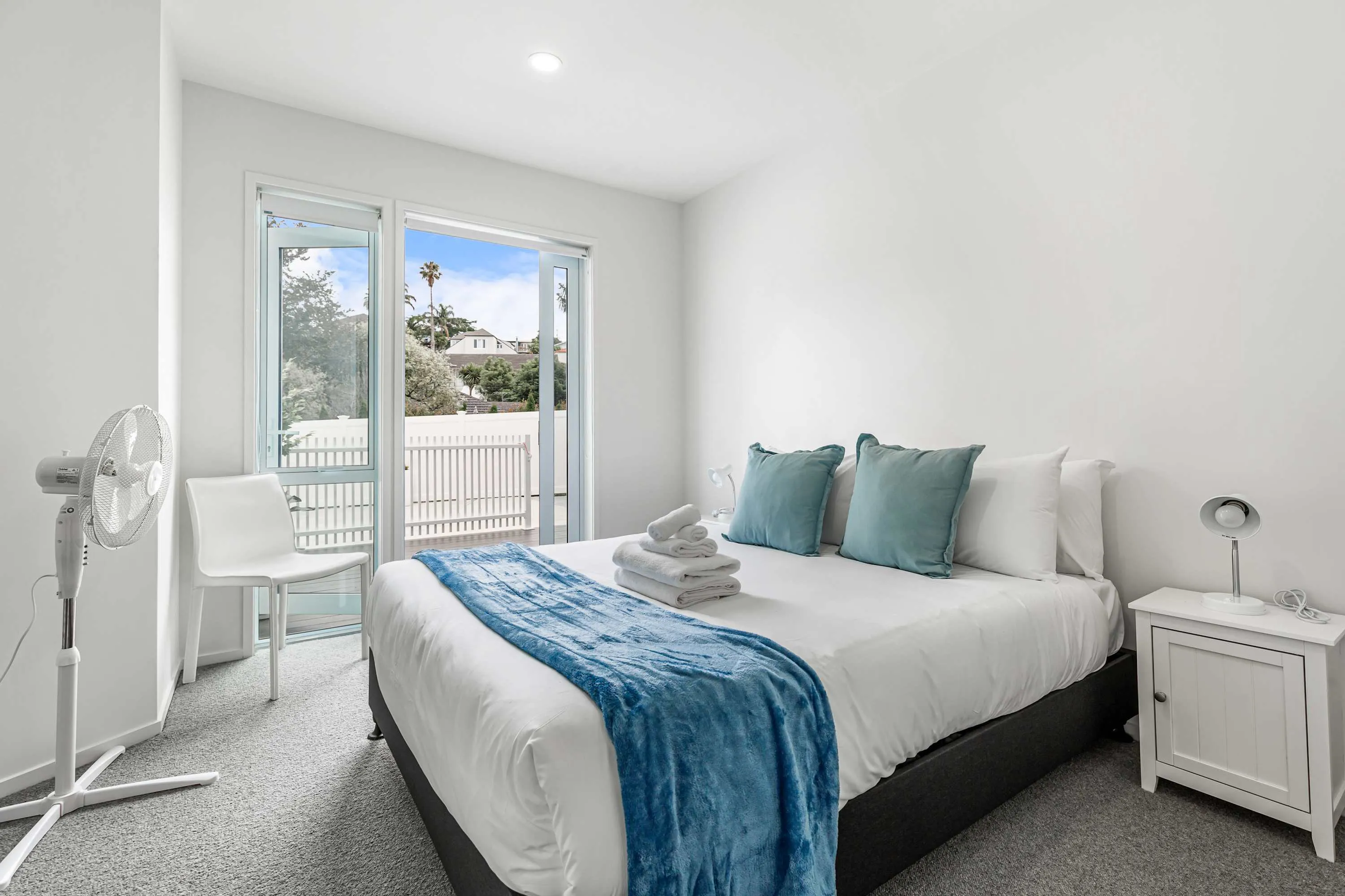 Remuera Elegant City Flat - Efficient 3br, Work-ready Home Office & Private Patio #2