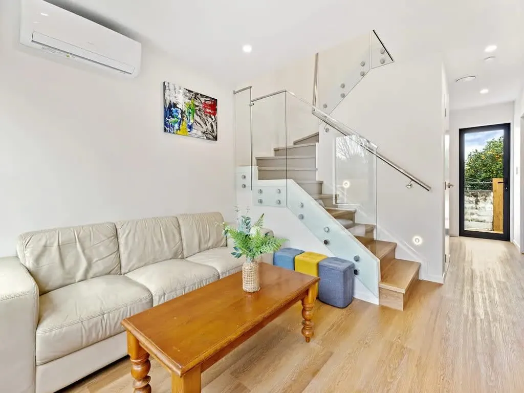 Premium Executive Flat, Auckland -- Charming 3br, Dedicated Home Office & Fast Wifi #3