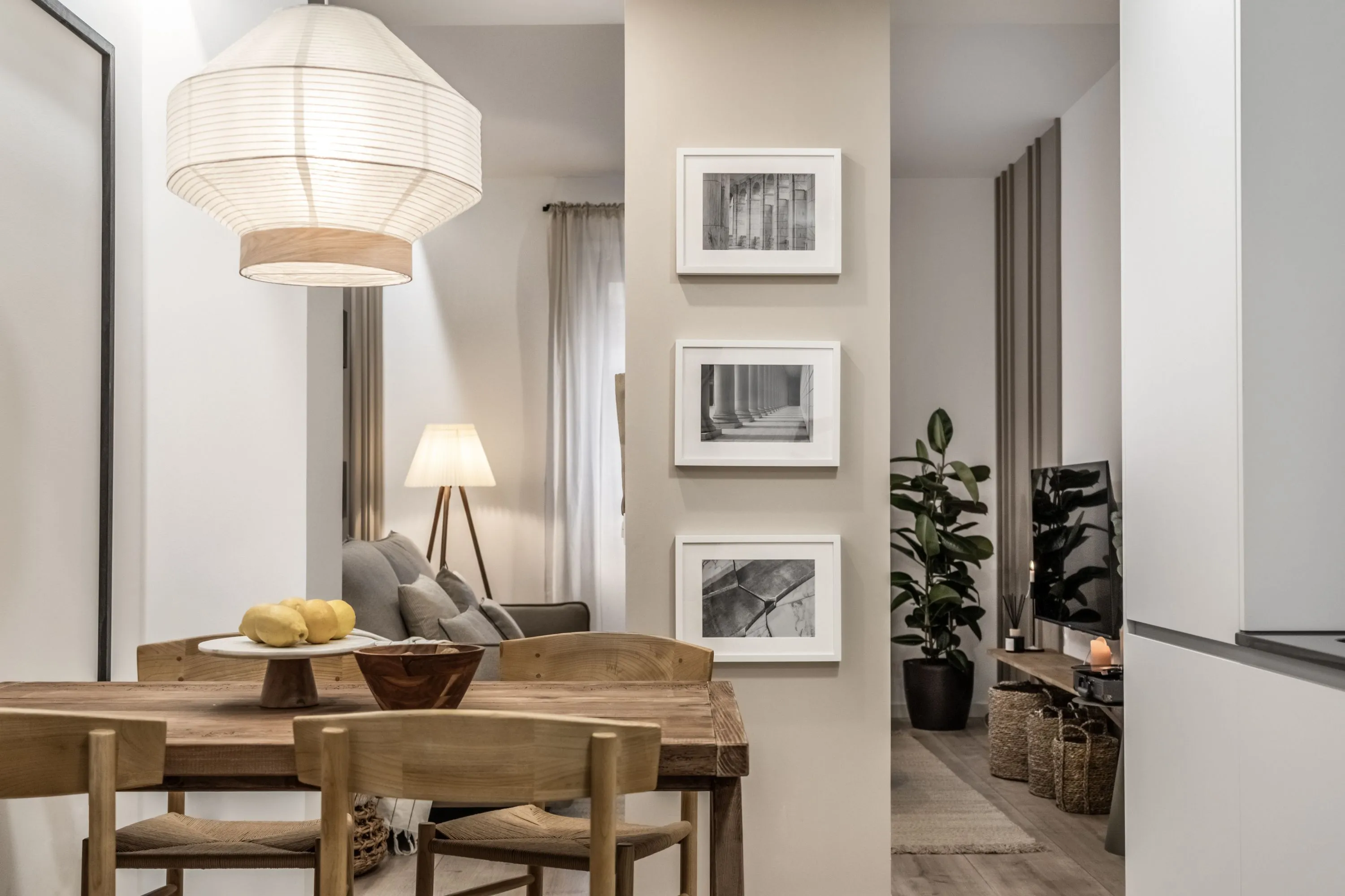 Spacious Madrid Trendy Flat With Ultra-fast Wifi, Dual Monitors & Ergonomic Setup #5