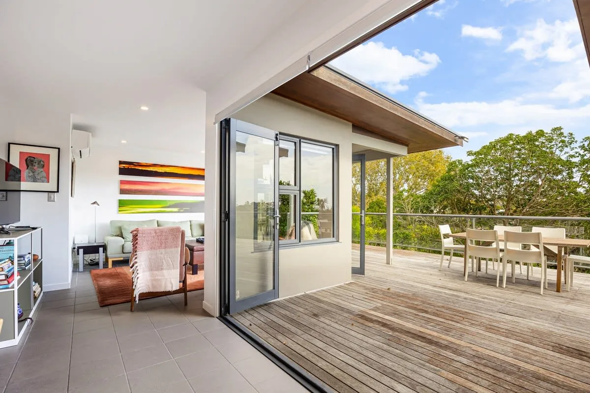 Charming Modern 2-bed Executive Flat In Kohimarama, Auckland -- Home Office & Fast Wi-fi #5