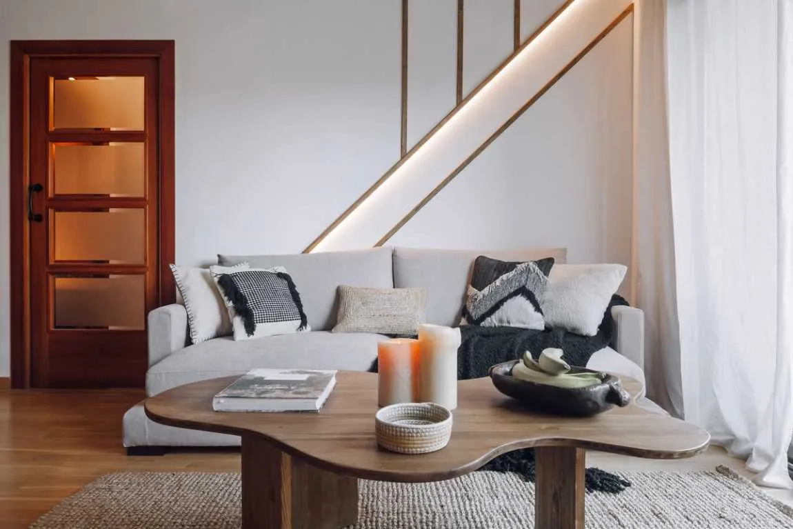 Airy 3-bed Flat With Ultra-fast Wifi, Dual Monitors, And Modern Kitchen In Barcelona #5