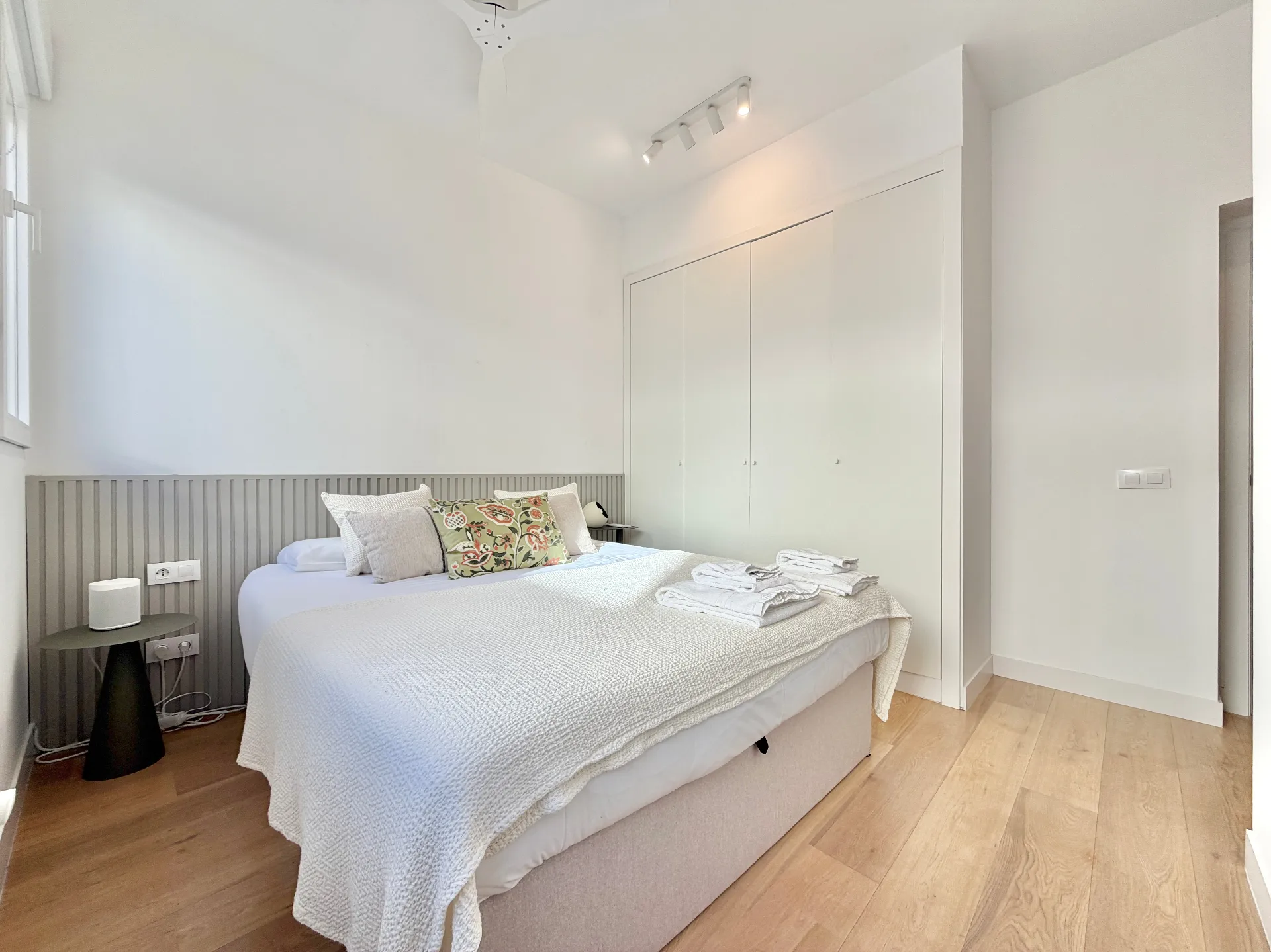 Moderno piso en pleno centro de Madrid, con espacio de trabajo ideal para home office. #5