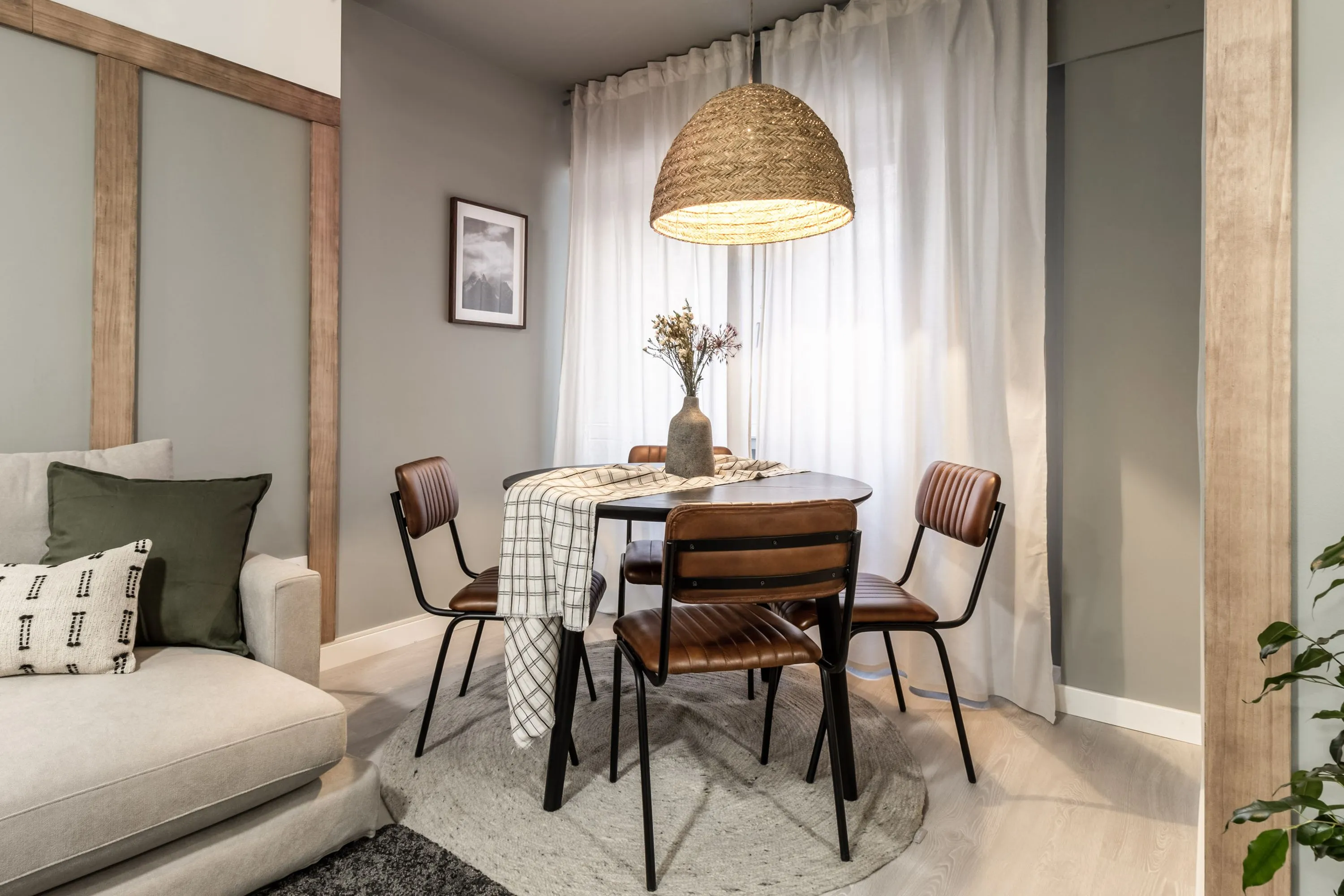 Luxurious Madrid Flat With Pro Home Office & Chef's Kitchen For Digital Nomads #5