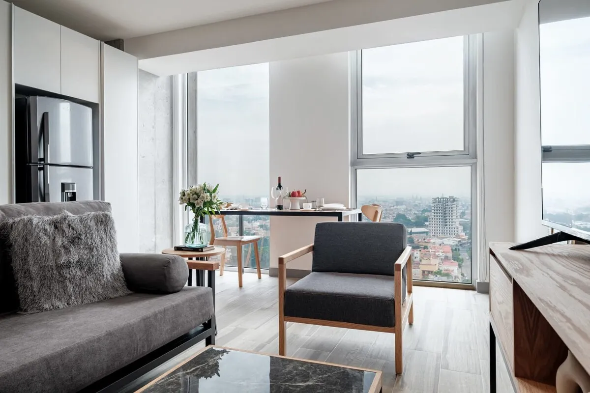 Charming Urban Design Studio With Dedicated Workspace And City Views #3