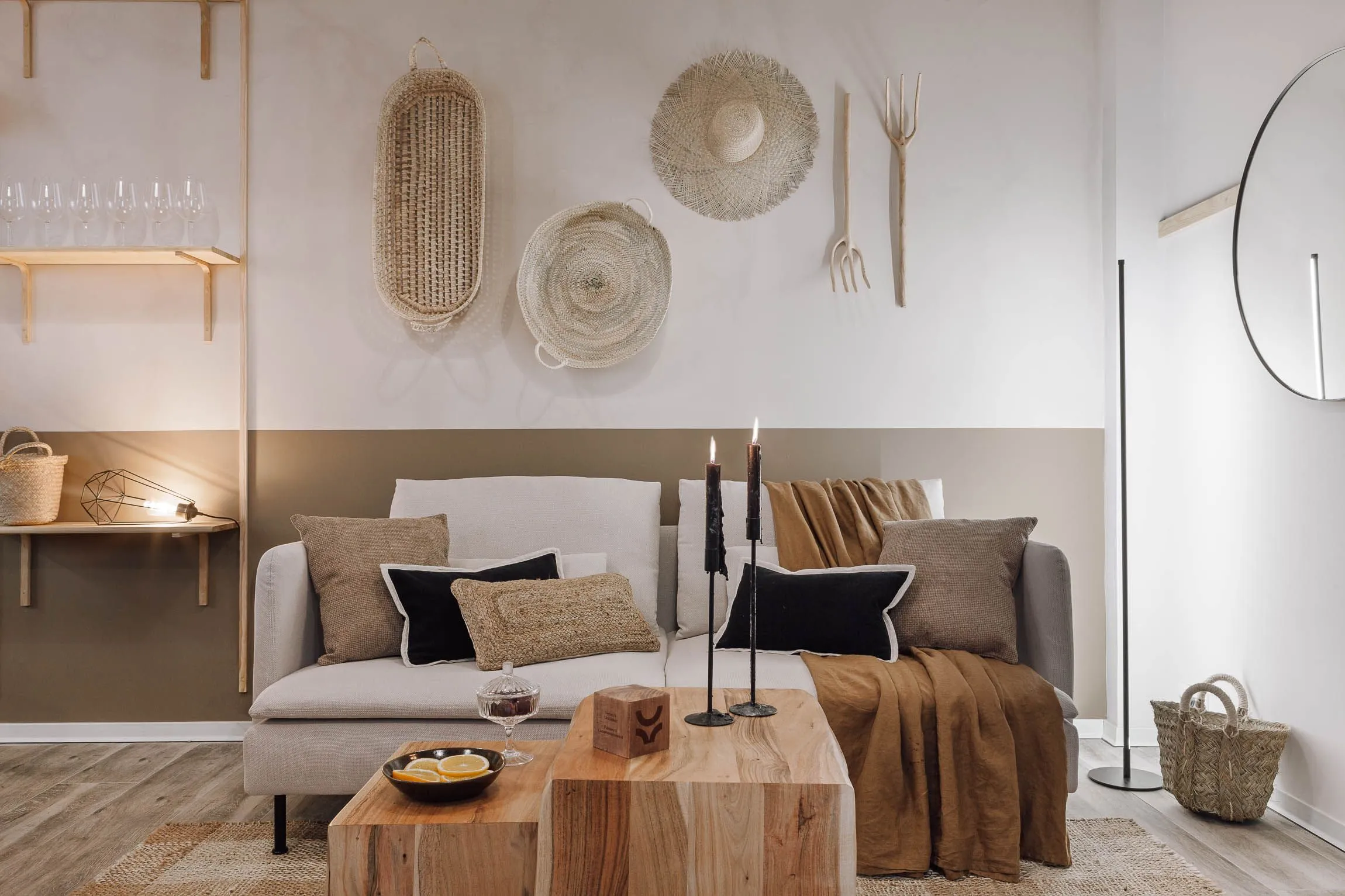Stylish 80m2 Flat With Ultra-fast Wifi, Dual Monitors & Pro Workspace In Barcelona #3