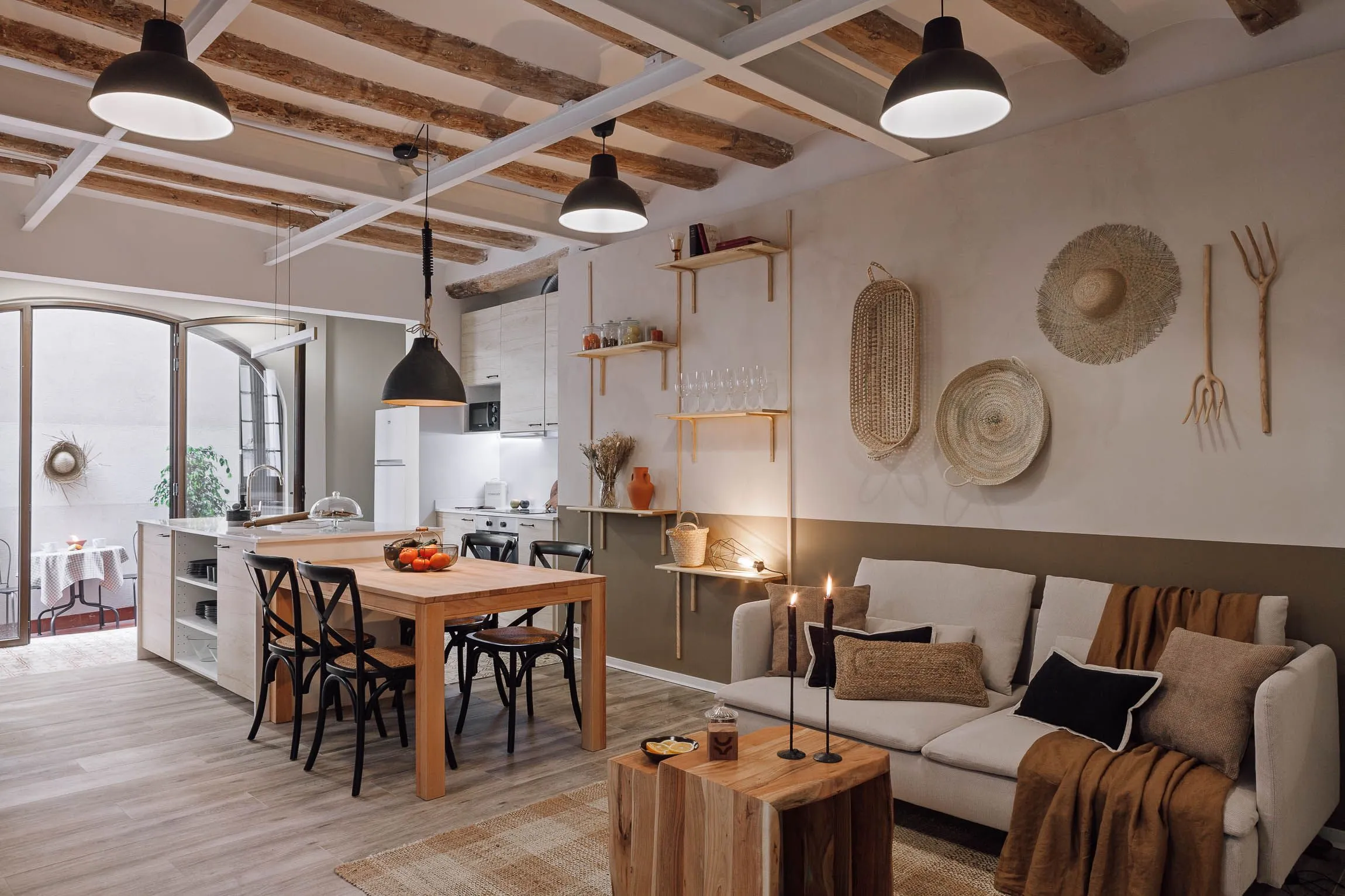 Stylish 80m2 Flat With Ultra-fast Wifi, Dual Monitors & Pro Workspace In Barcelona #2