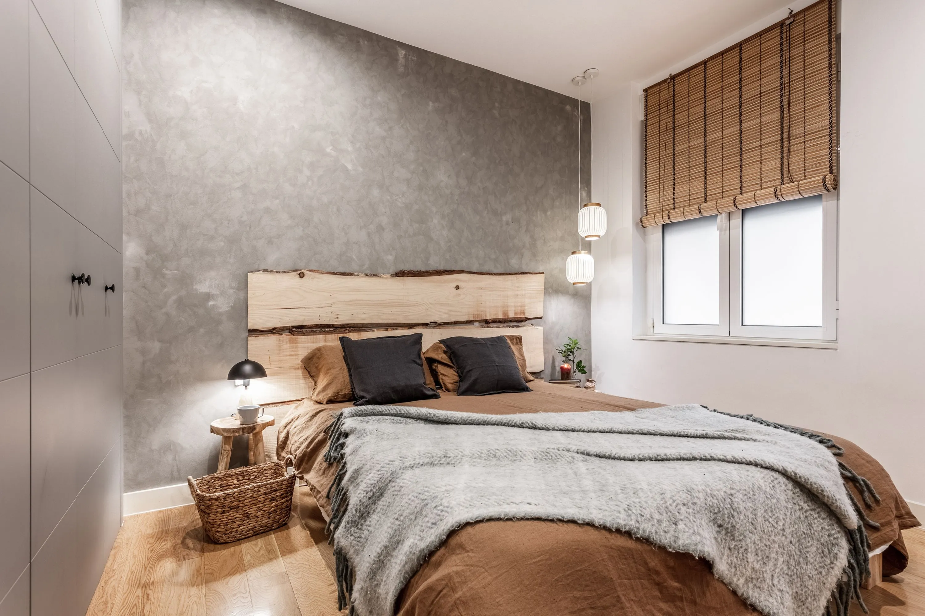 Luxury Madrid Flat With High-speed Fiber & Dual Monitors For Remote Work Excellence #5