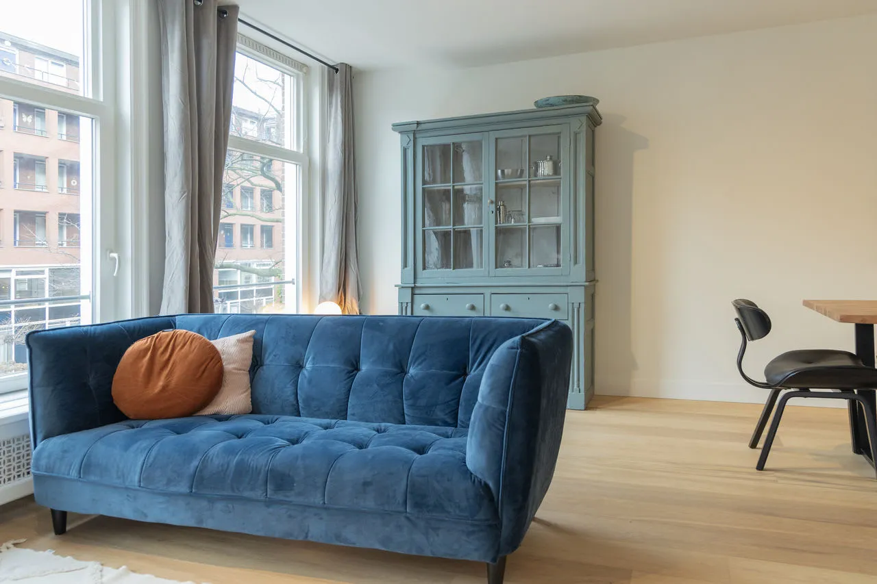 Contemporary 2-Bedroom Home for Flexible Living Amsterdam #2