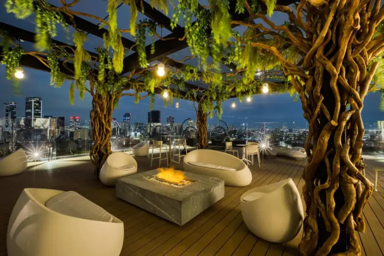 Chic 51m2 Flat With Prime Home Office Space In Mexico City's City Center