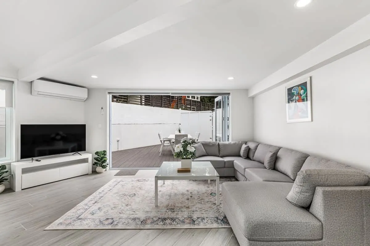 Designer Executive Flat In Remuera, Auckland - Charming 3br With Dedicated Home Office