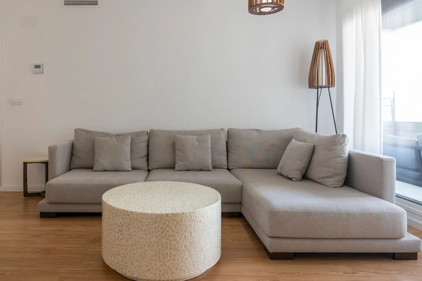 Impressive 98m2 Flat With Dedicated Home Office In Valencia's Central Area #2