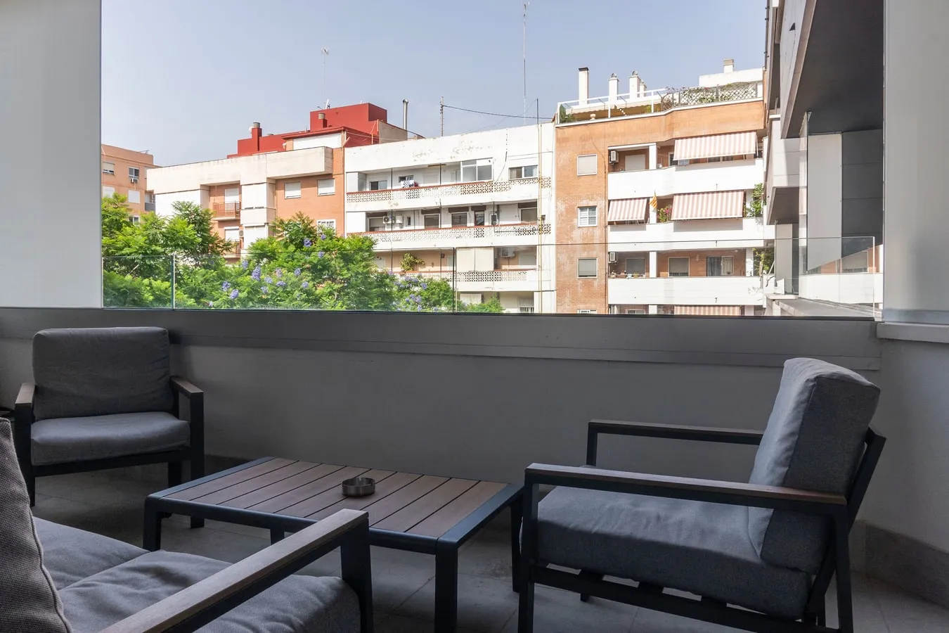 Impressive 98m2 Flat With Dedicated Home Office In Valencia's Central Area #3