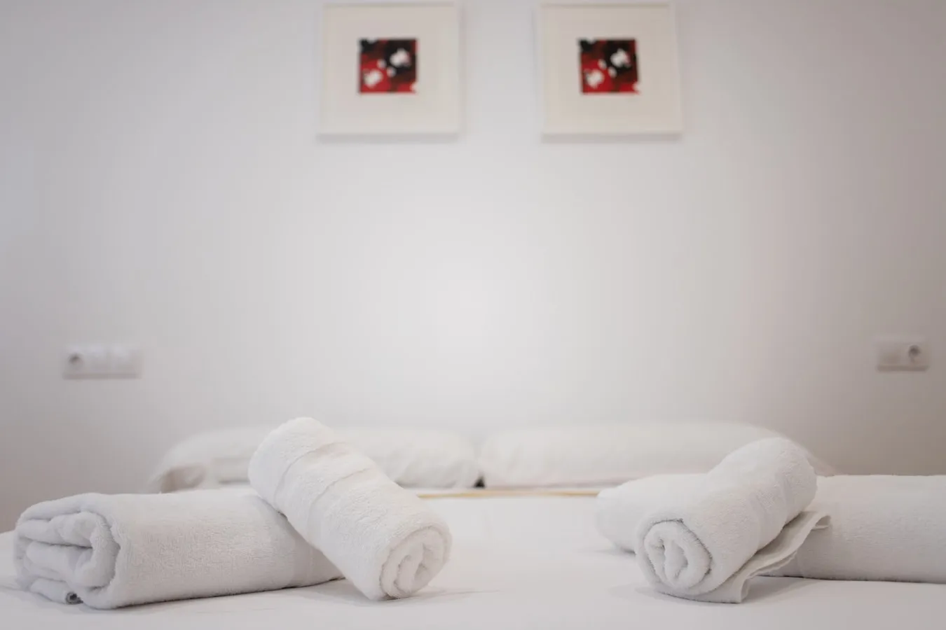 Sleek 2-bed City Flat With Dedicated Home Office In Valencia #5