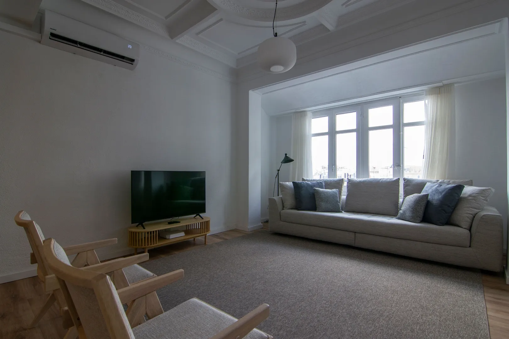 Stylish 150m2 City Flat With Dedicated Home Office In Valencia's Vibrant Center
