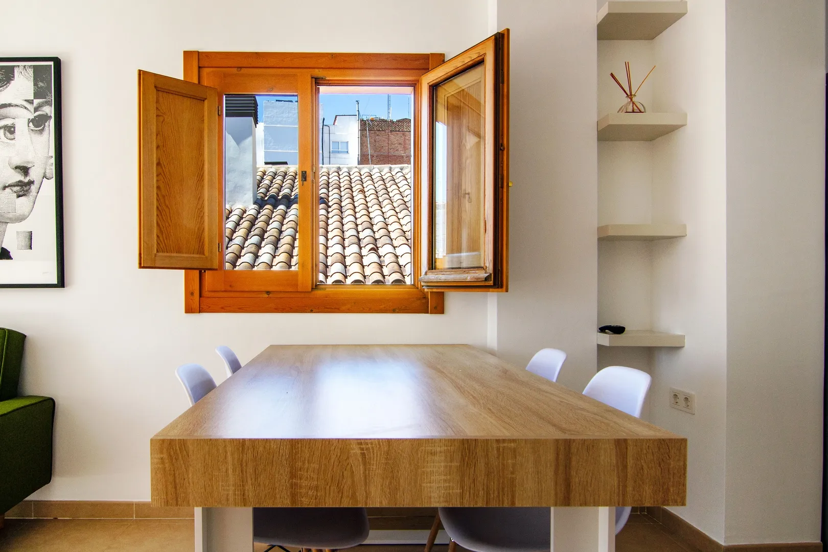 Sophisticated 3-bedroom Flat With Dedicated Home Office In Valencia Center #3