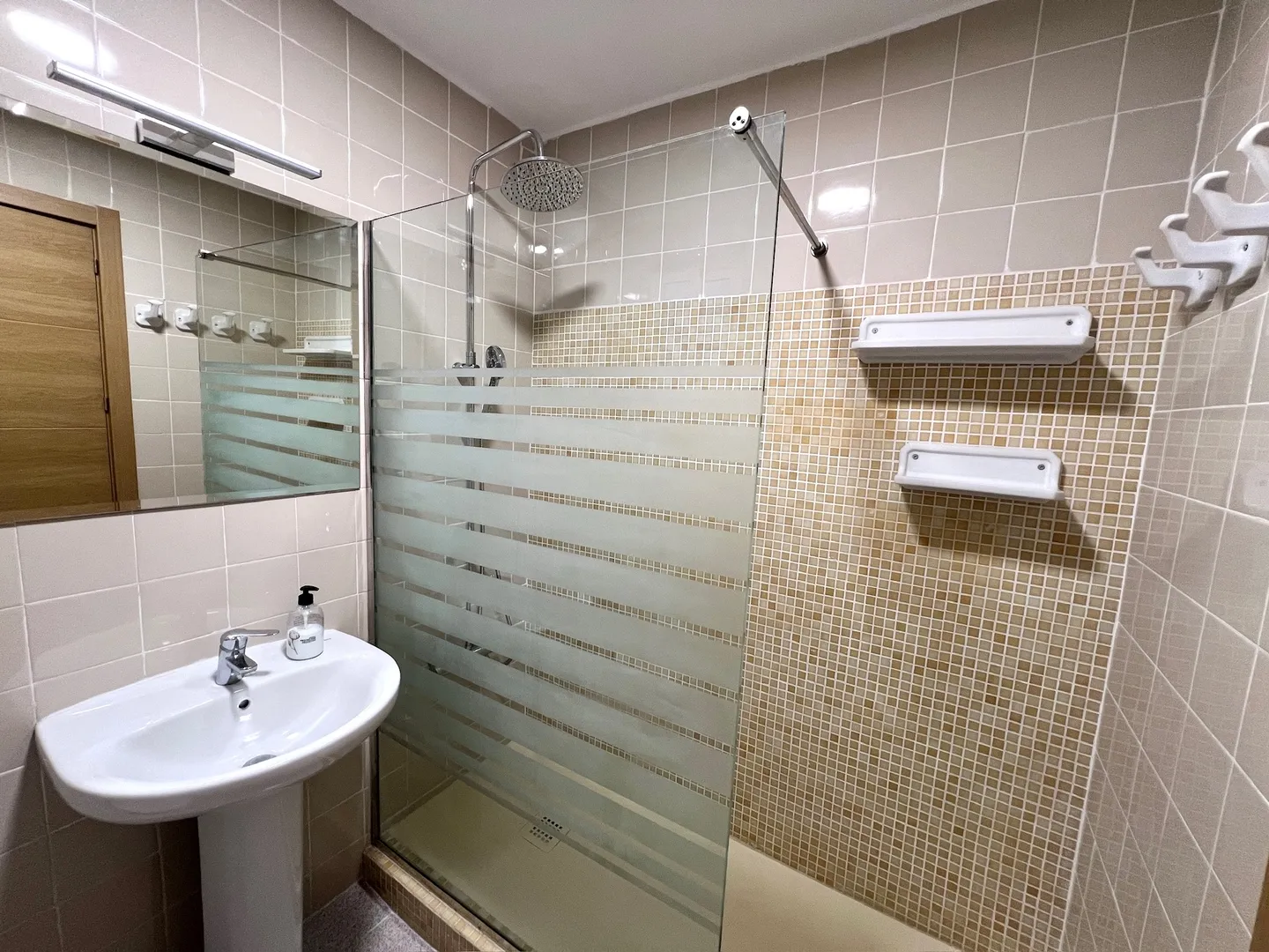 Contemporary Cozy 1-bed Flat With Dedicated Work Area In Valencia Center #4