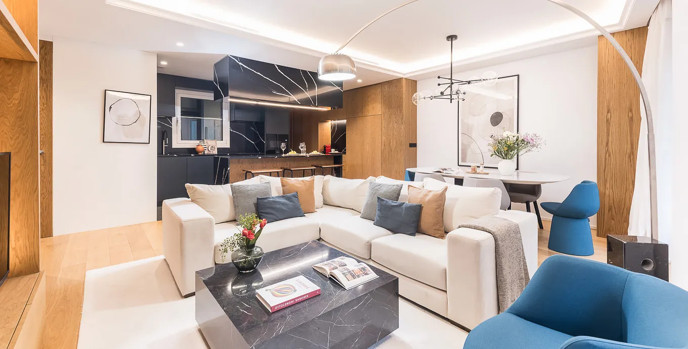 Sleek Penthouse With Home Office Space In Zubieta For Remote Work And Extended Living