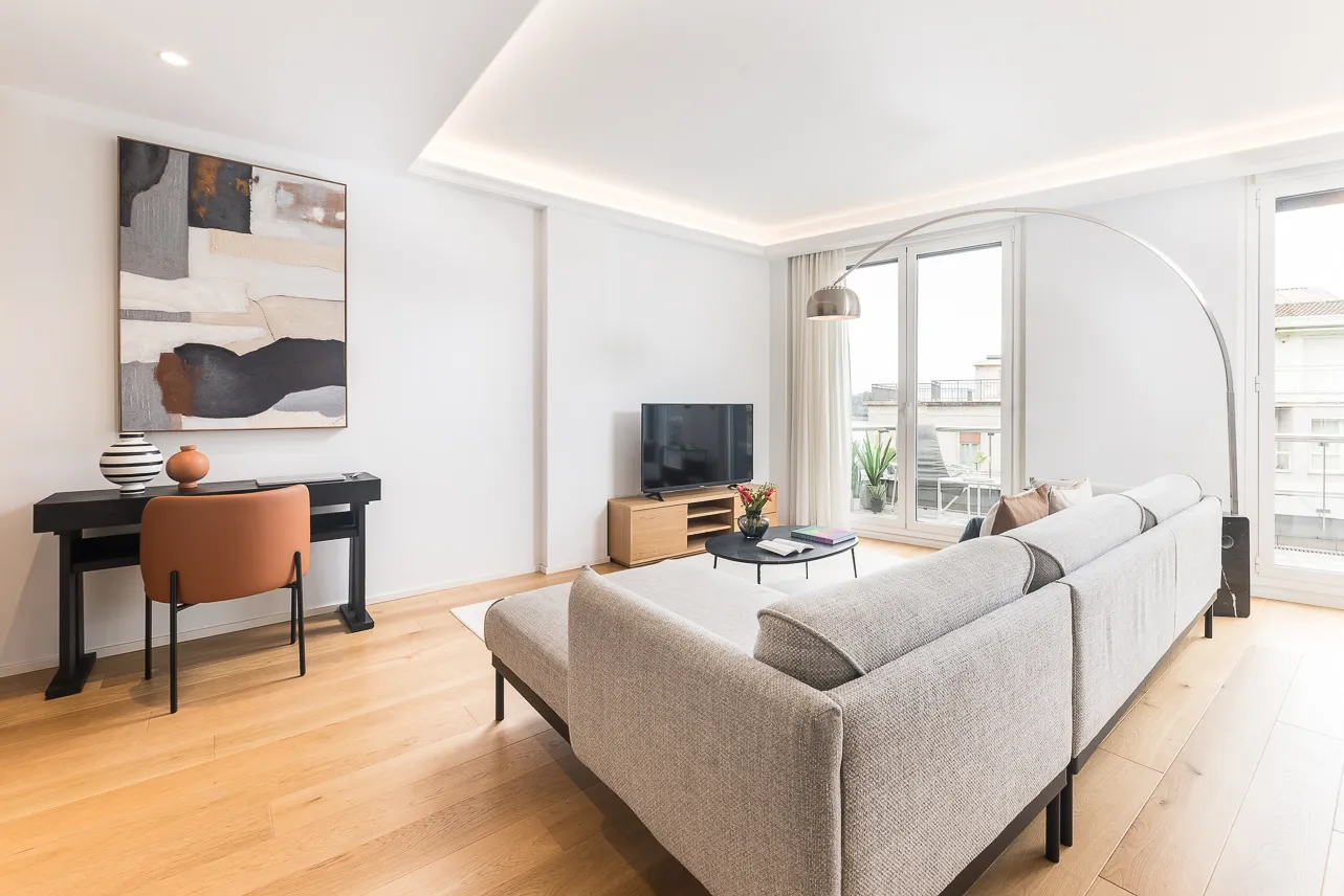 Luxurious 150m2 Metropolitan Flat With Dedicated Home Office In The Heart Of Zubieta #4