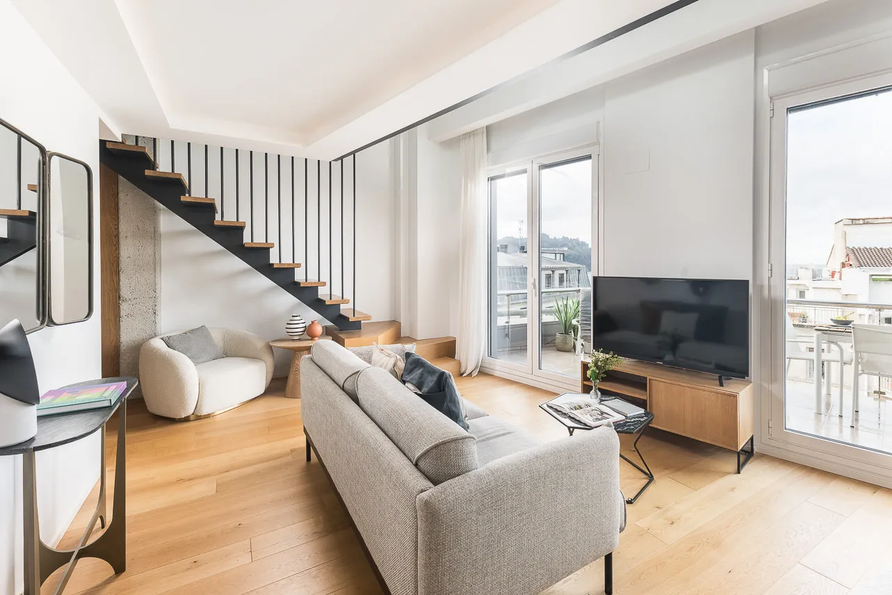 Premium Rooftop Apartment With Spacious Home Office In Zubieta For Digital Nomads #2